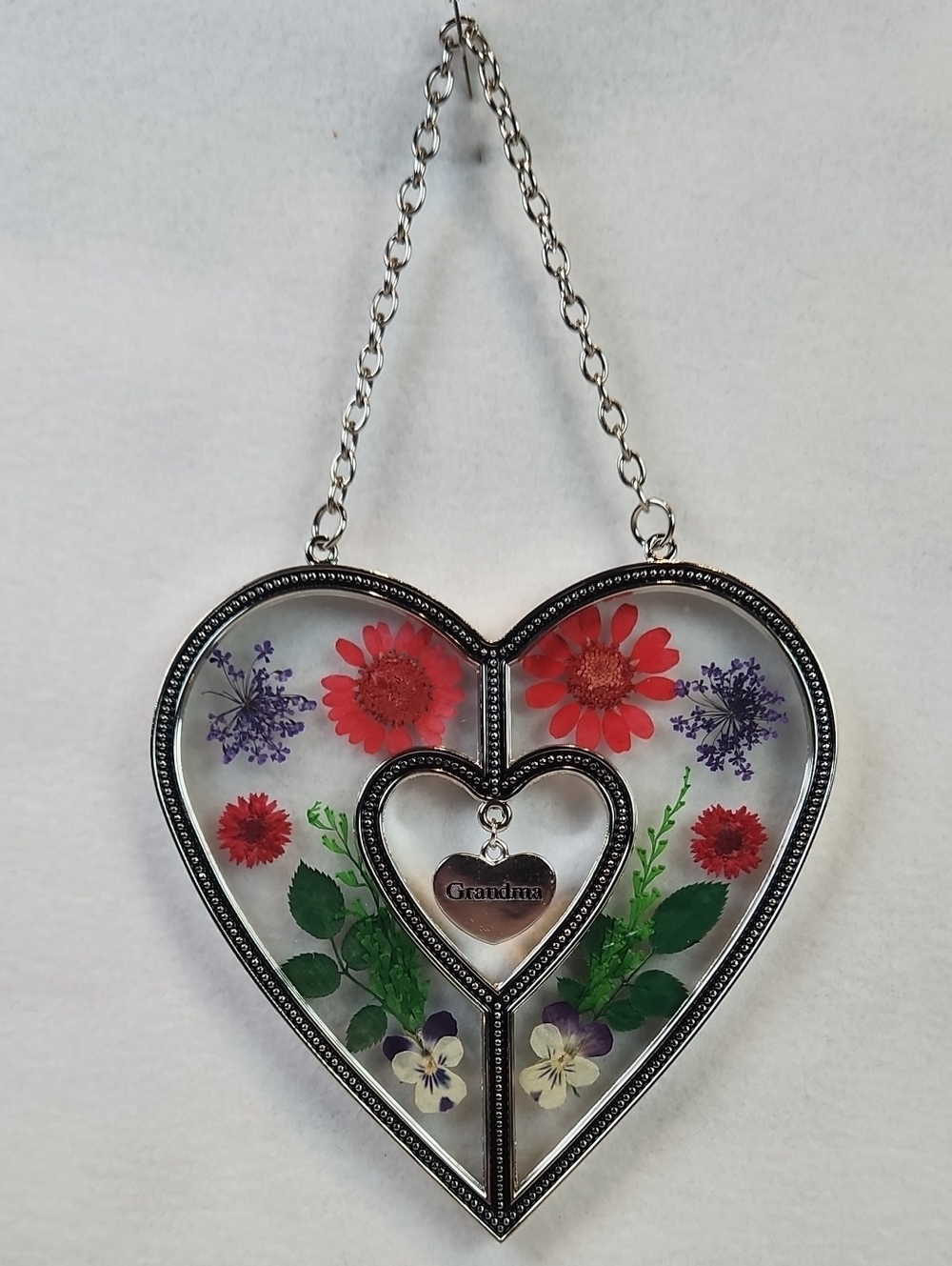 Grandma Heart Floral Glass Wall Hanging - Silver & Red